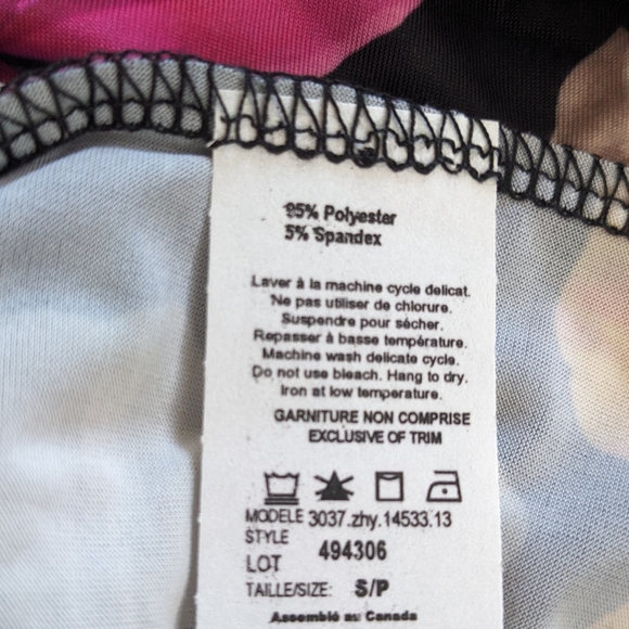 Floral Print Top - Picture 2 of 3